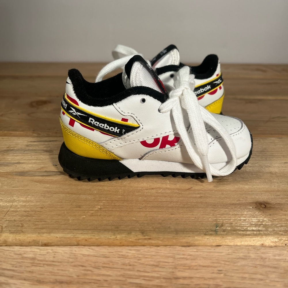 REEBOK CLASSIC LEATHER RIPPLE ATI INFANT TODDLER SIZE 4 SNEAKERS